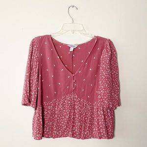 Arizona Jeans Co. -  Pink Floral Flowy Peplum Blouse (Large)